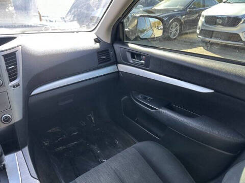 2013 Subaru Outback 2.5i Premium