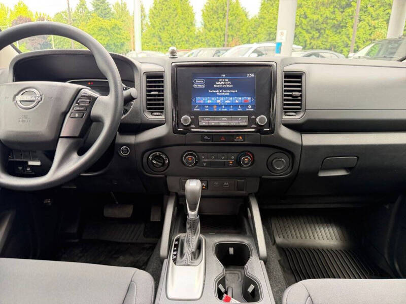 2024 Nissan Frontier S