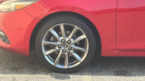 2018 Mazda MAZDA3 Grand Touring