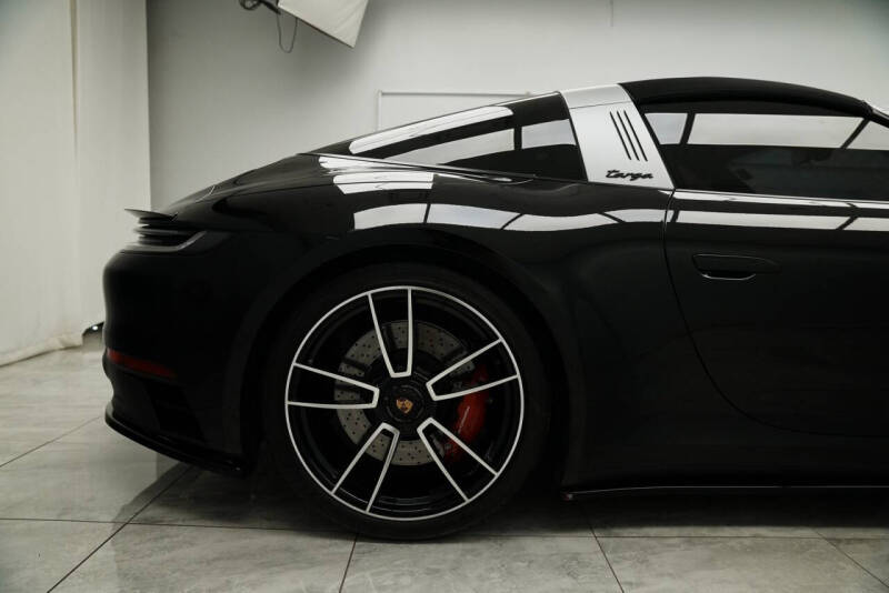 2022 Porsche 911 Targa 4 GTS