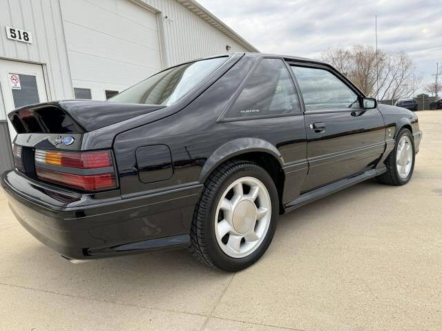1993 Ford Mustang's photo