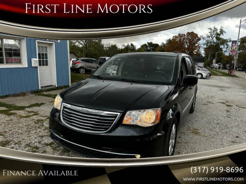 2014 Chrysler Town and Country for sale at First Line Motors in Jamestown IN