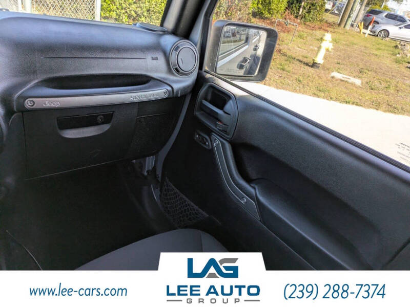 2015 Jeep Wrangler Unlimited Sport