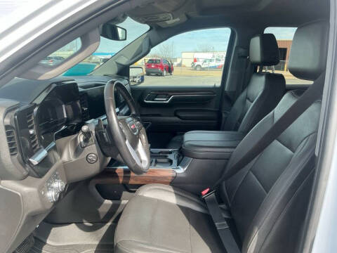 2023 GMC Sierra 1500