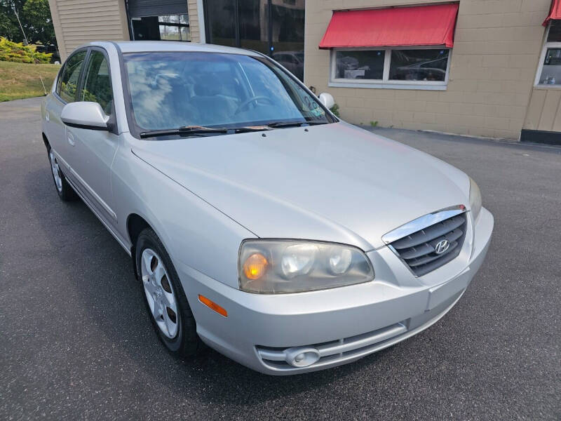 2006 Hyundai Elantra for sale at I-Deal Cars LLC in York PA
