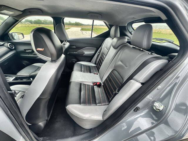 2023 Nissan Kicks SR