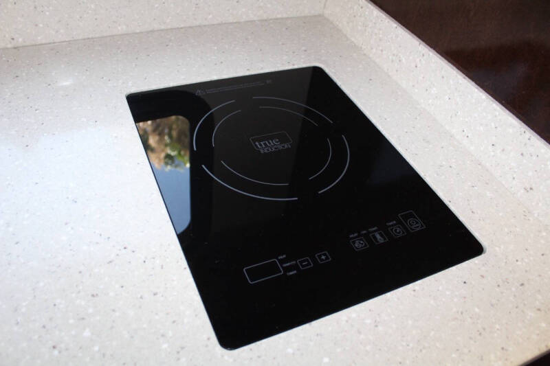 2015 Thor Motor Coach Challenger 37DT