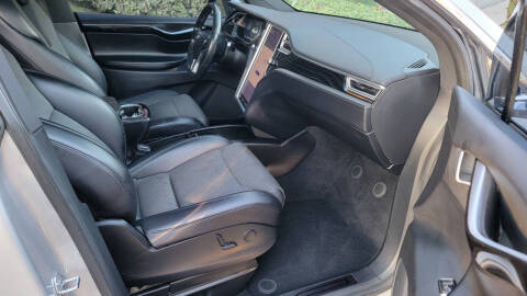 2018 Tesla Model X 75D