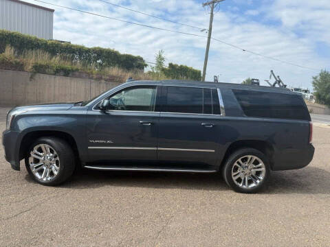 2020 GMC Yukon XL SLT