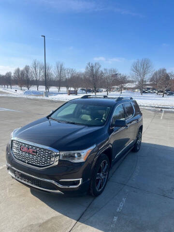 2017 GMC Acadia Denali