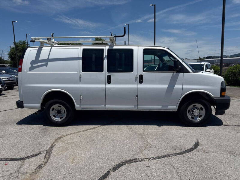 2020 Chevrolet Express 2500