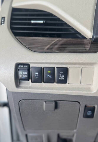 2015 Toyota Sienna XLE Premium 8-Passenger