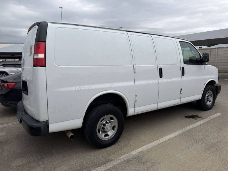2019 Chevrolet Express 2500
