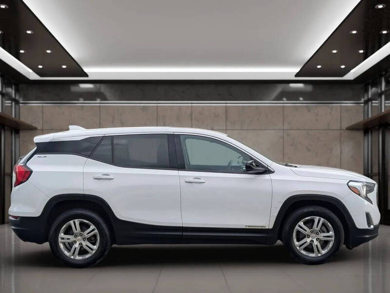 2020 GMC Terrain SLE