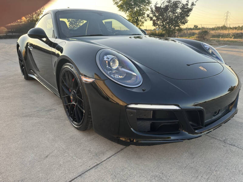 2017 Porsche 911 Carrera GTS