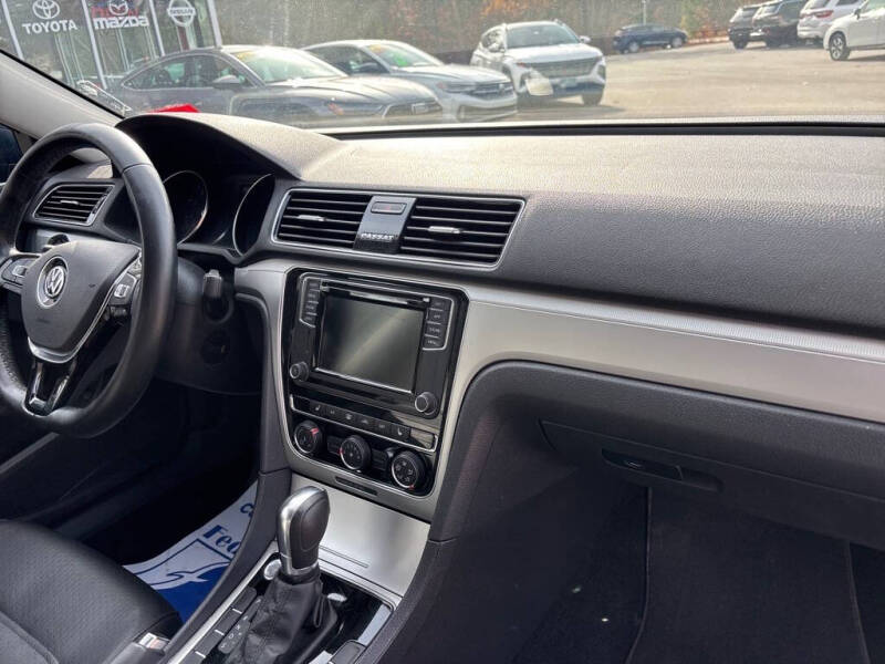 2019 Volkswagen Passat Wolfsburg