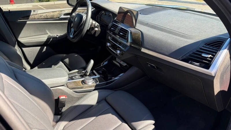 2018 BMW X3 M40i