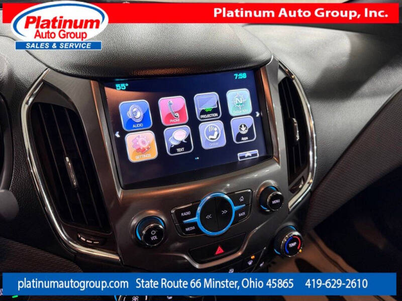 2017 Chevrolet Cruze LT Auto