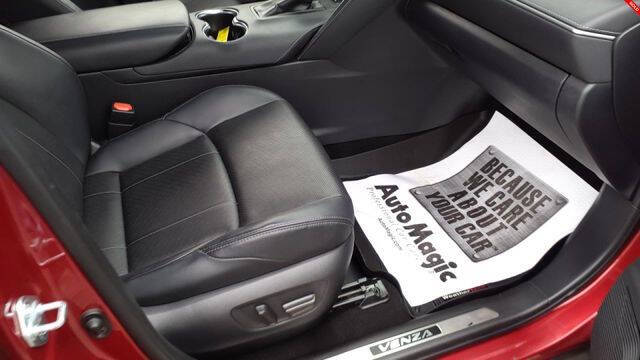 2021 Toyota Venza XLE