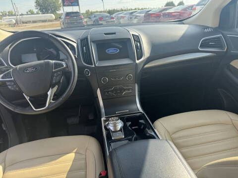 2019 Ford Edge SEL