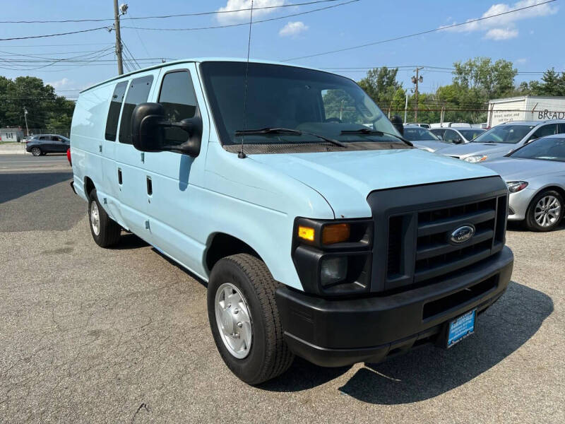 2013 Ford E-Series E-350 SD