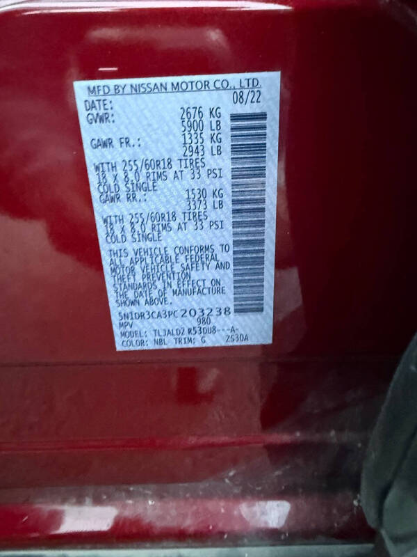 2023 Nissan Pathfinder SL