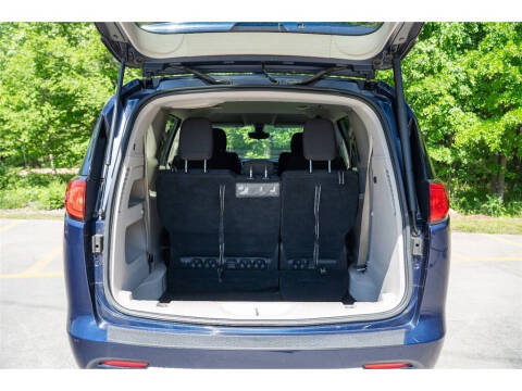 2017 Chrysler Pacifica Touring