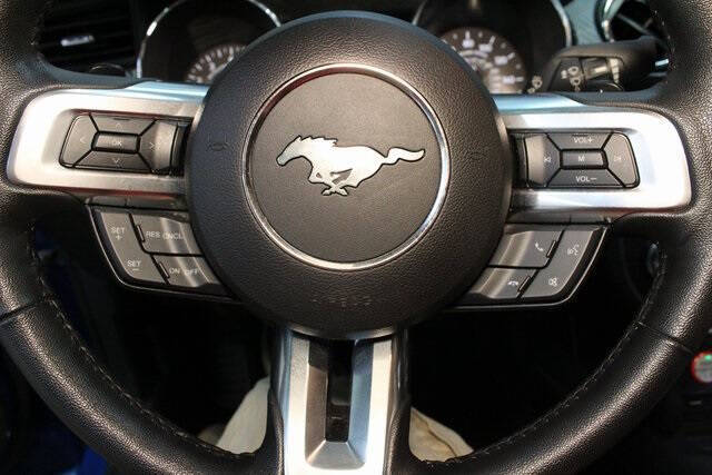 2017 Ford Mustang V6