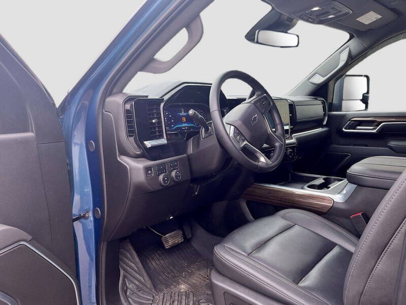 2025 Chevrolet Silverado 3500HD