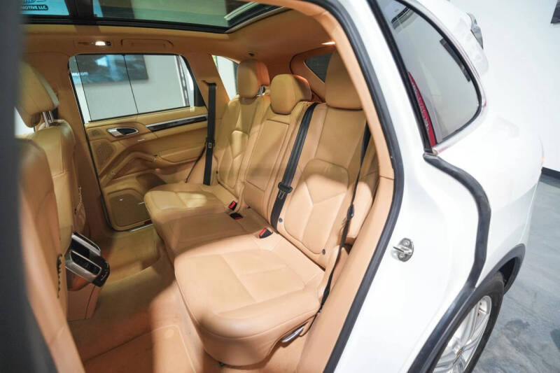 2014 Porsche Cayenne S Hybrid