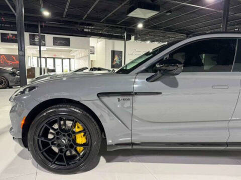 2021 Aston Martin DBX