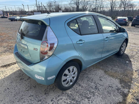 2012 Toyota Prius c Three