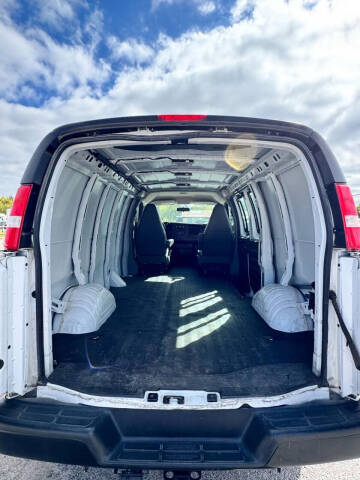 2020 Chevrolet Express 2500