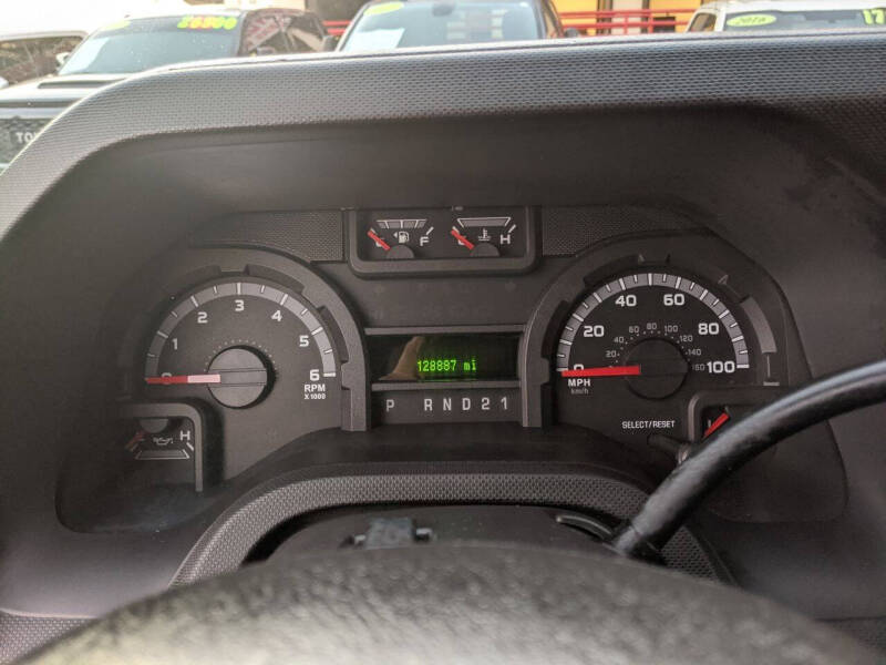 2009 Ford E-Series E-250