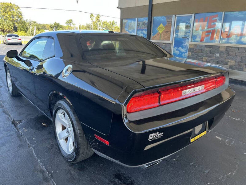 2014 Dodge Challenger SXT
