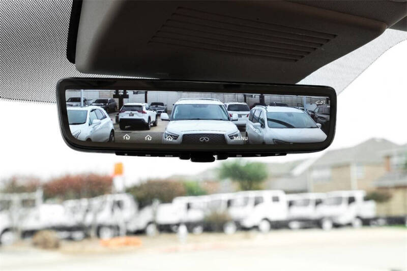 2022 Infiniti QX80 Premium Select