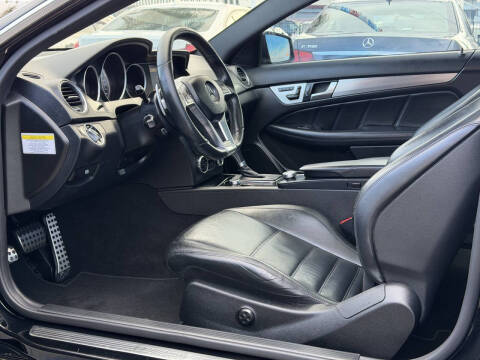 2012 Mercedes-Benz C-Class C 63 AMG