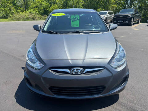2013 Hyundai Accent GS