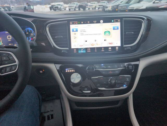 2022 Chrysler Pacifica Limited