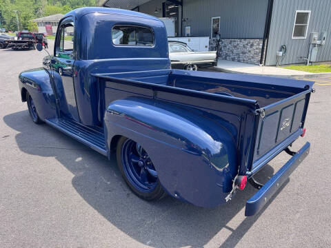 1948 Ford F-100
