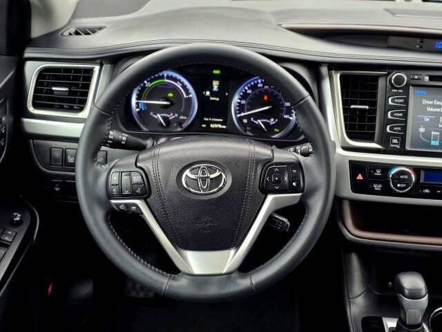 2016 Toyota Highlander Hybrid Limited Platinum