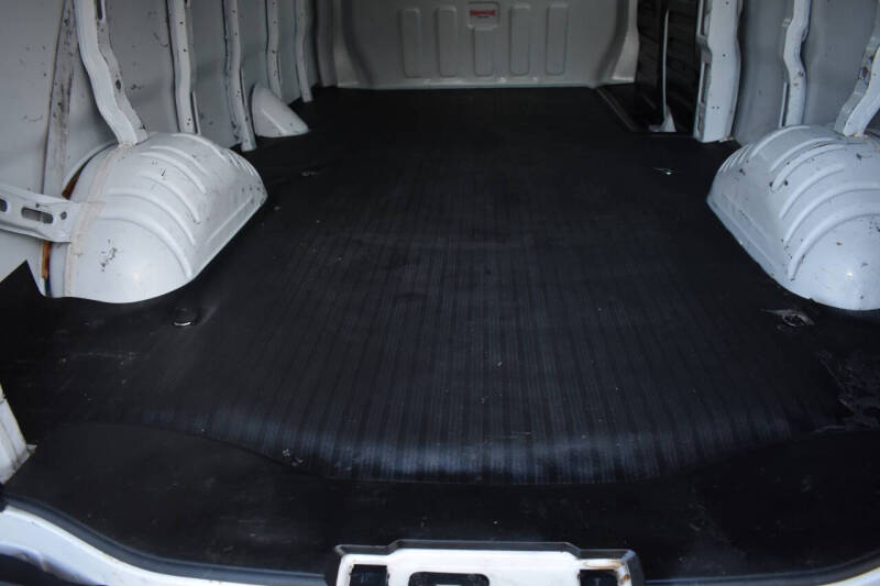 2021 Chevrolet Express 2500