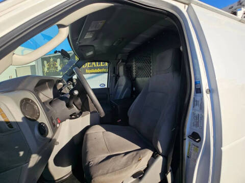 2013 Ford E-Series E-150