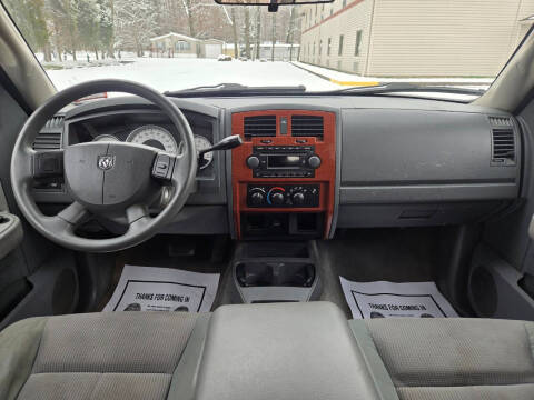 2005 Dodge Dakota SLT