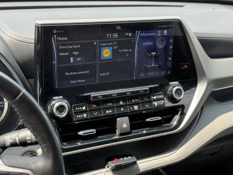 2022 Toyota Highlander Platinum