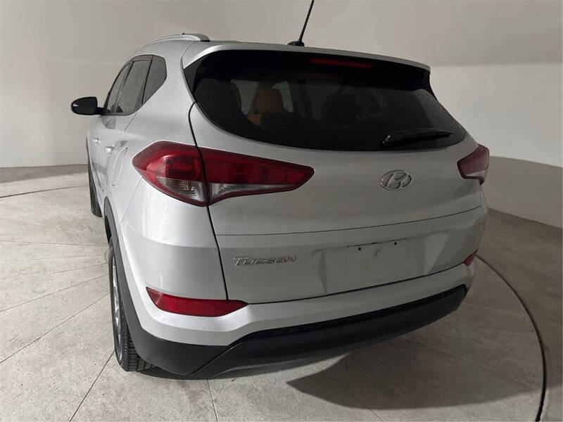 2017 Hyundai Tucson SE