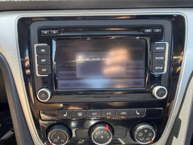 2013 Volkswagen Passat