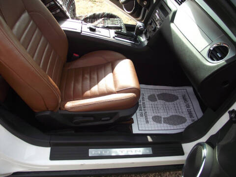 2010 Ford Mustang V6