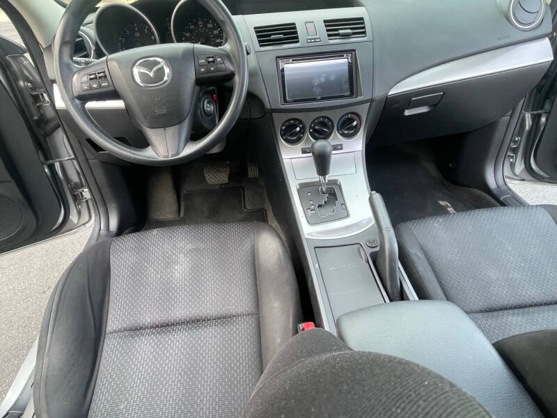2010 Mazda MAZDA3 i Touring