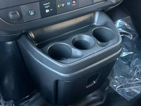 2020 GMC Savana 2500